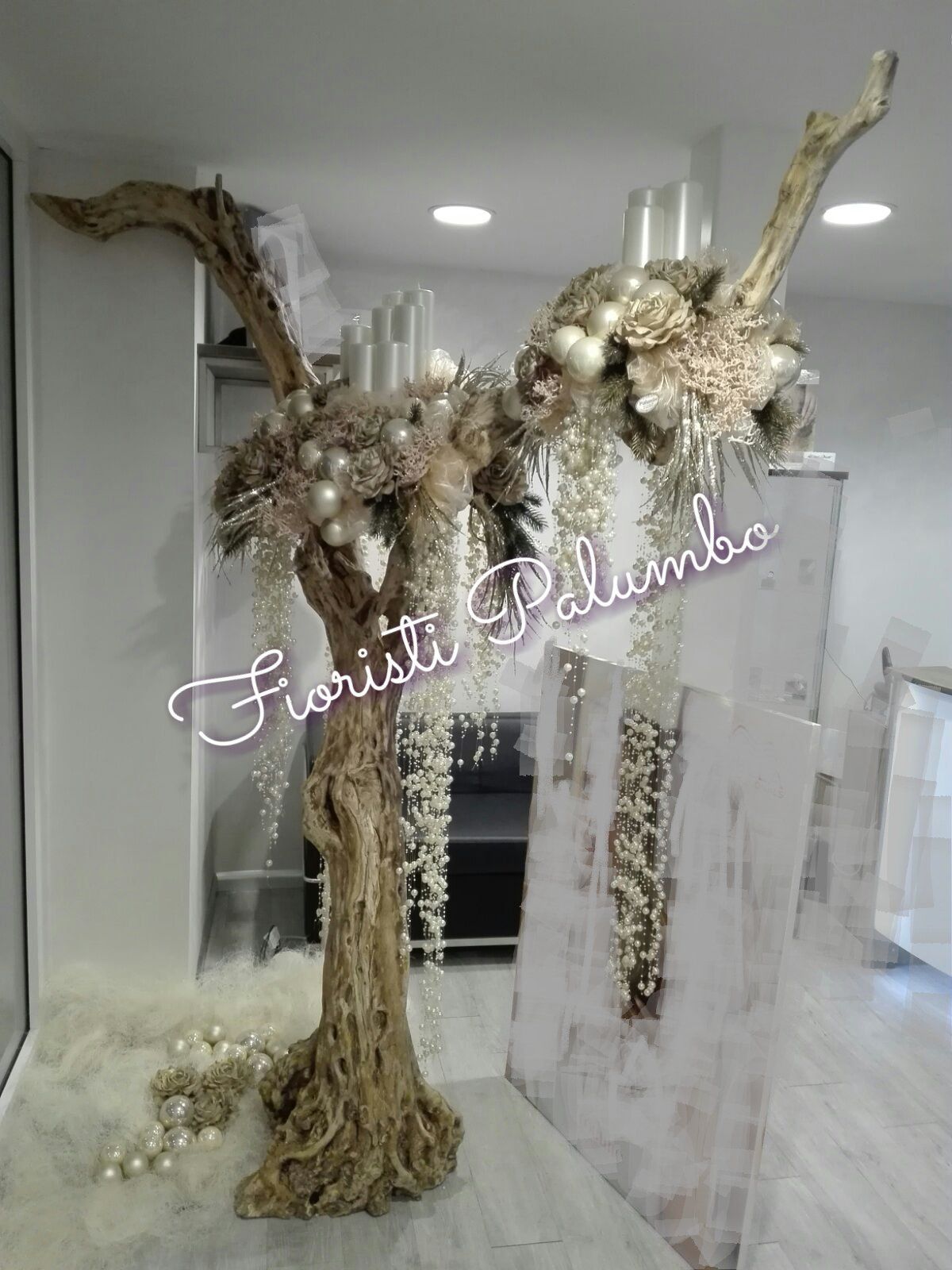 composizione albero in interni