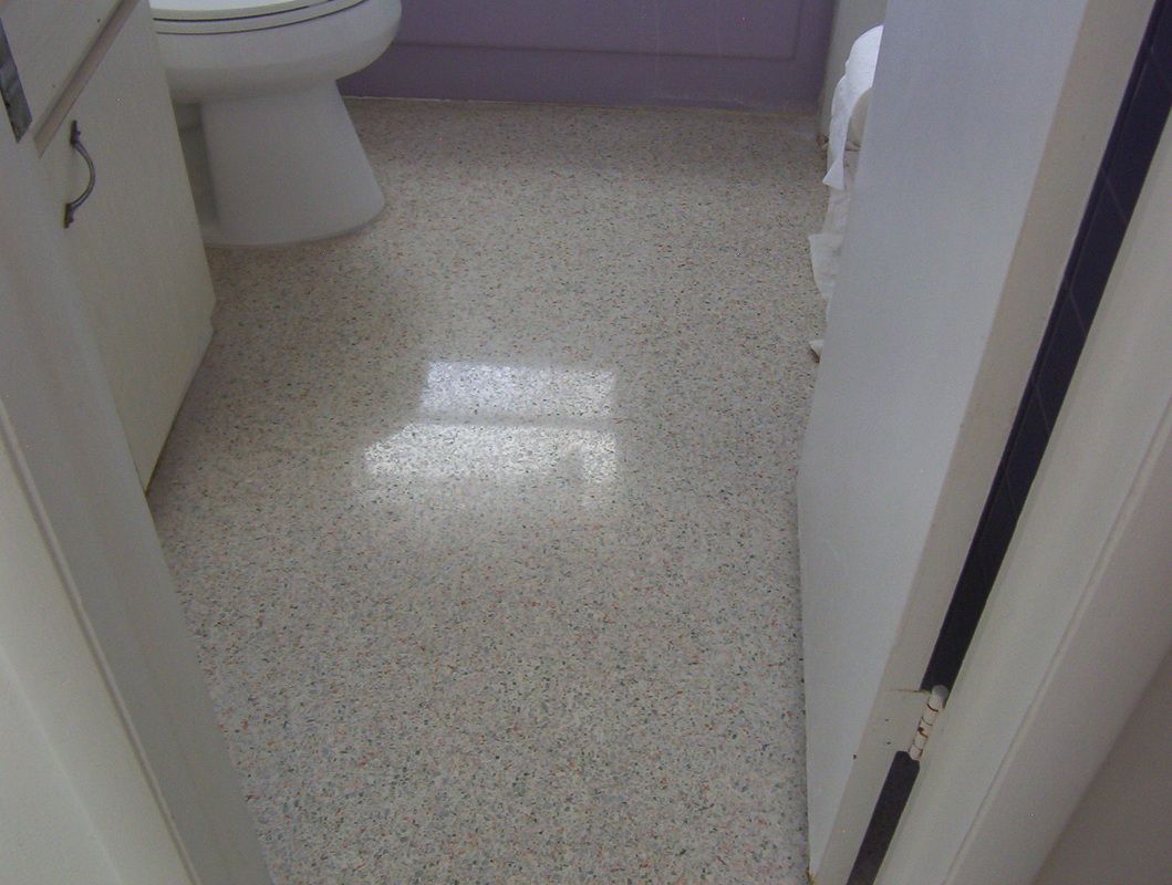 Bathroom floor with speckled pattern