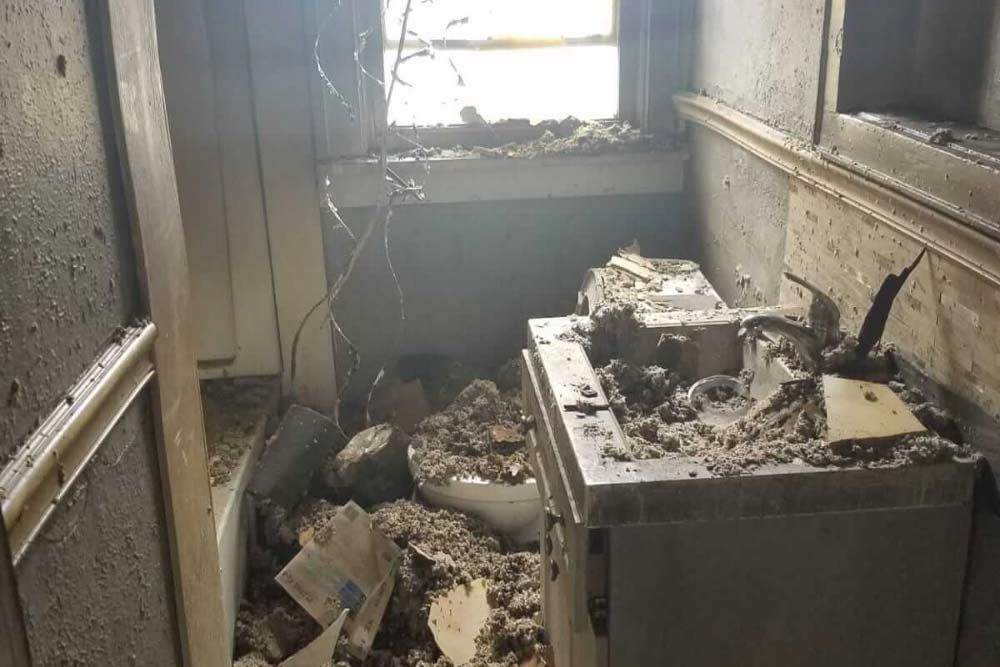 Selling a House With Fire Damage As Is in Florida