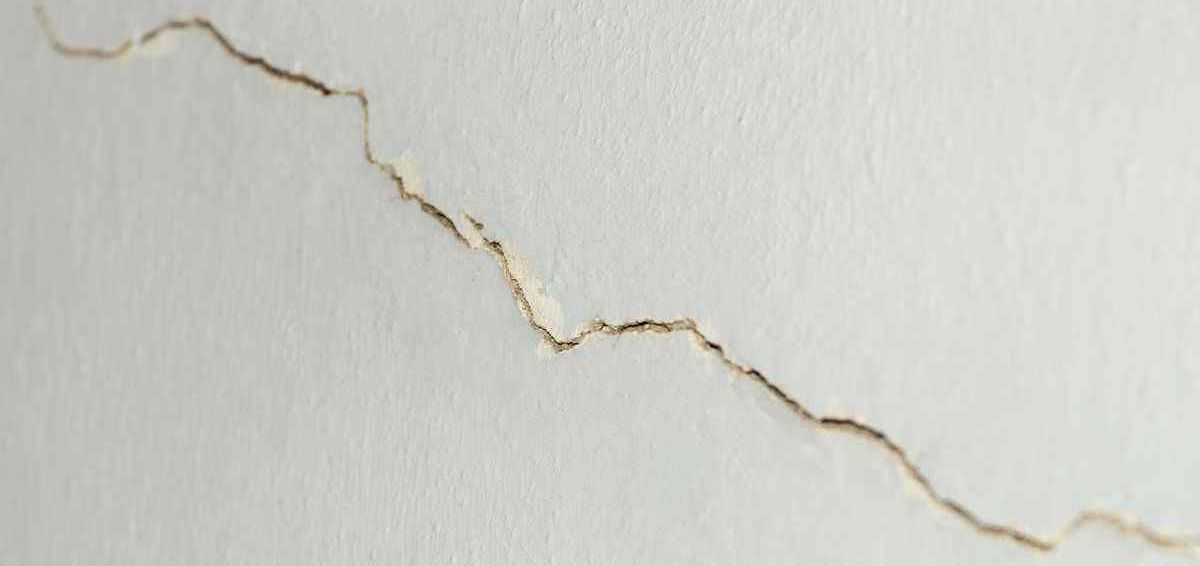 Large Horizontal Crack In Drywall Of Home