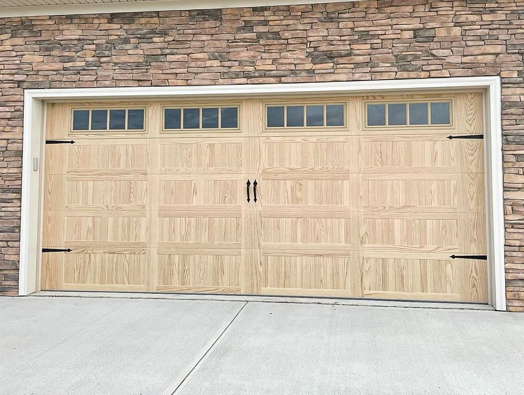 Garage door | Russellville, AR | Mize Garage Doors, Inc.