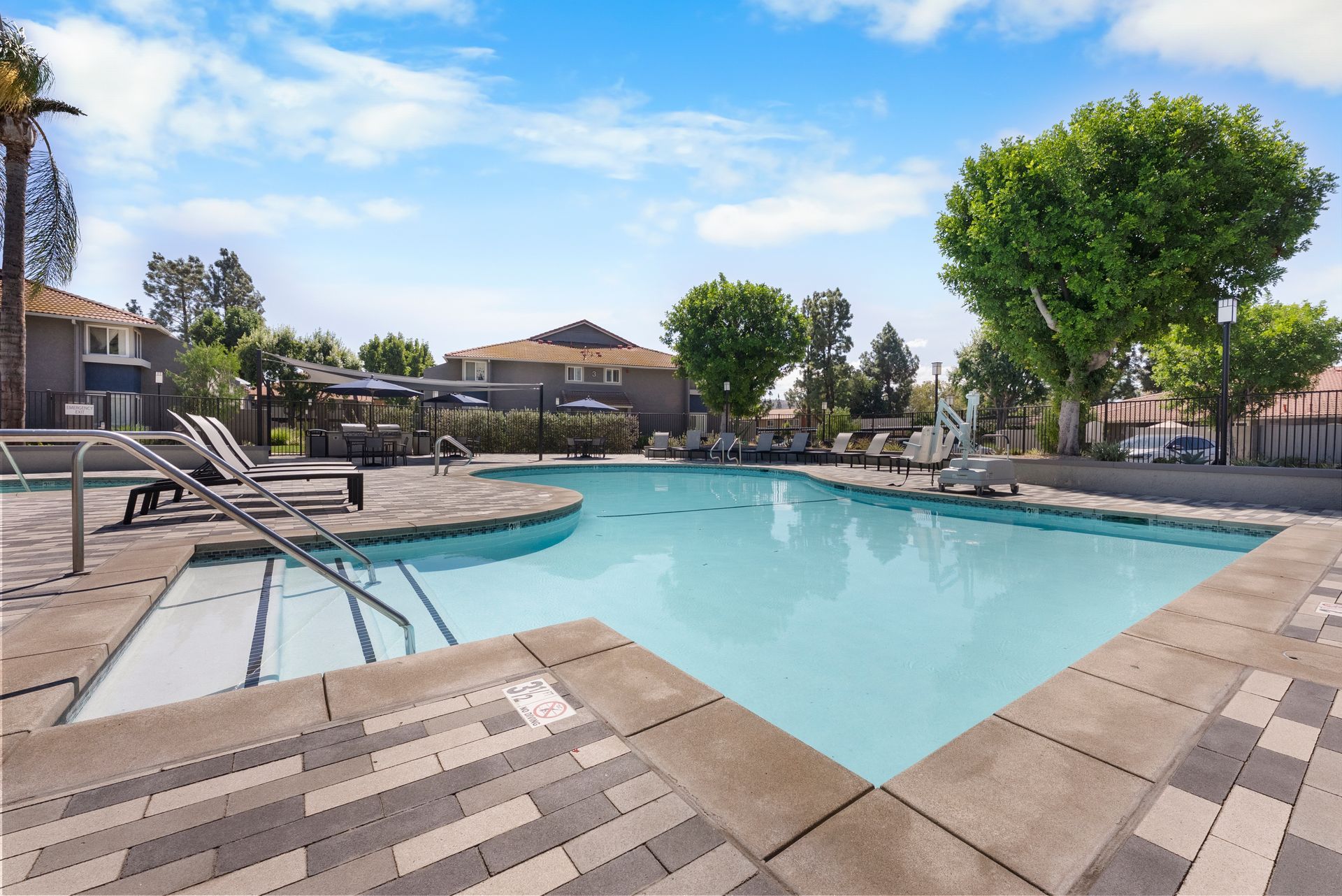 swimming pool