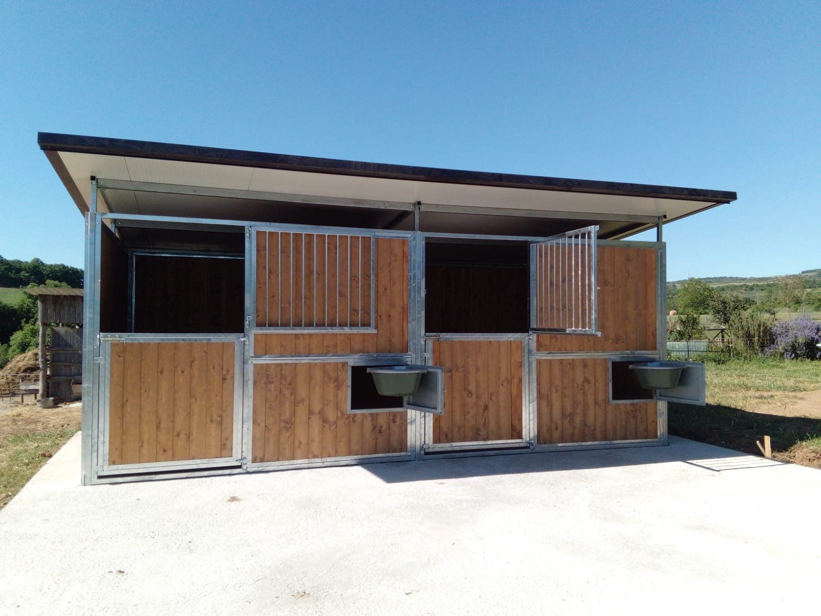 Realizzazione stalla