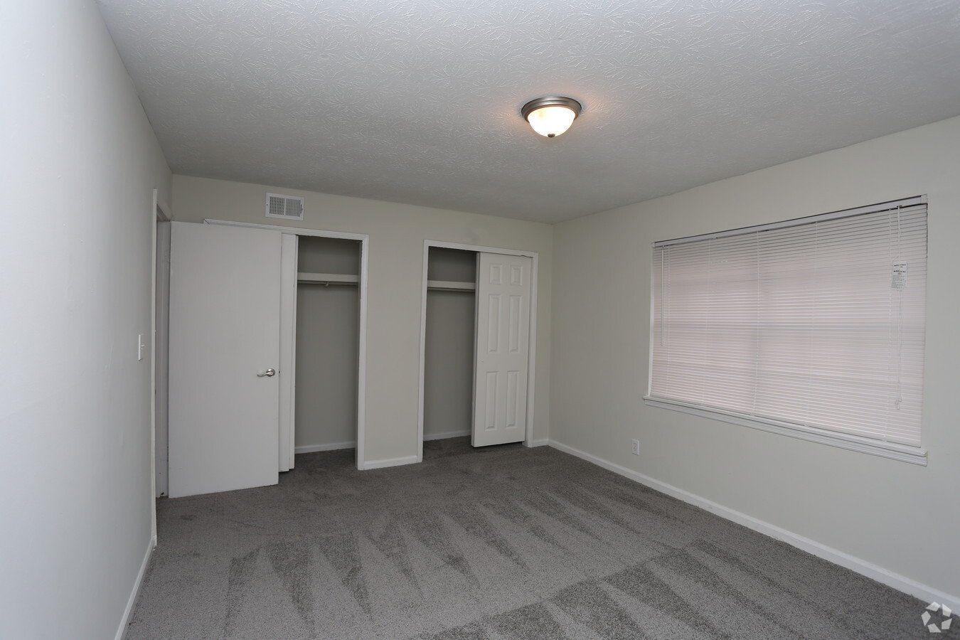 Gallery 2 Bedroom Apartments for Rent, St James Place