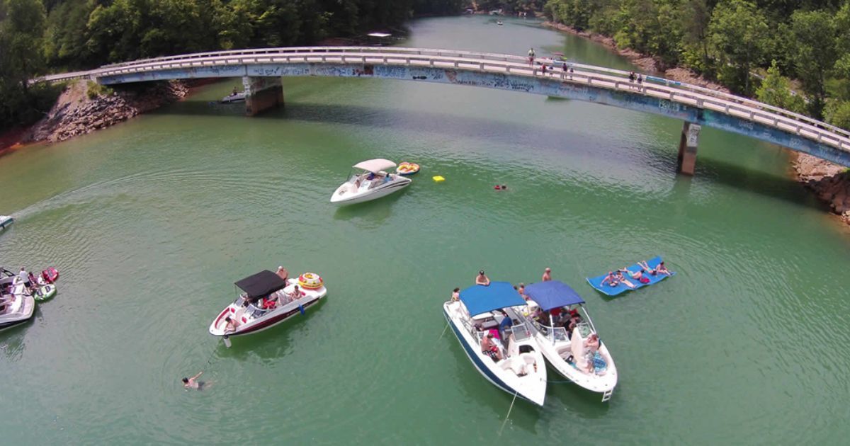 Cedar Creek Bridge