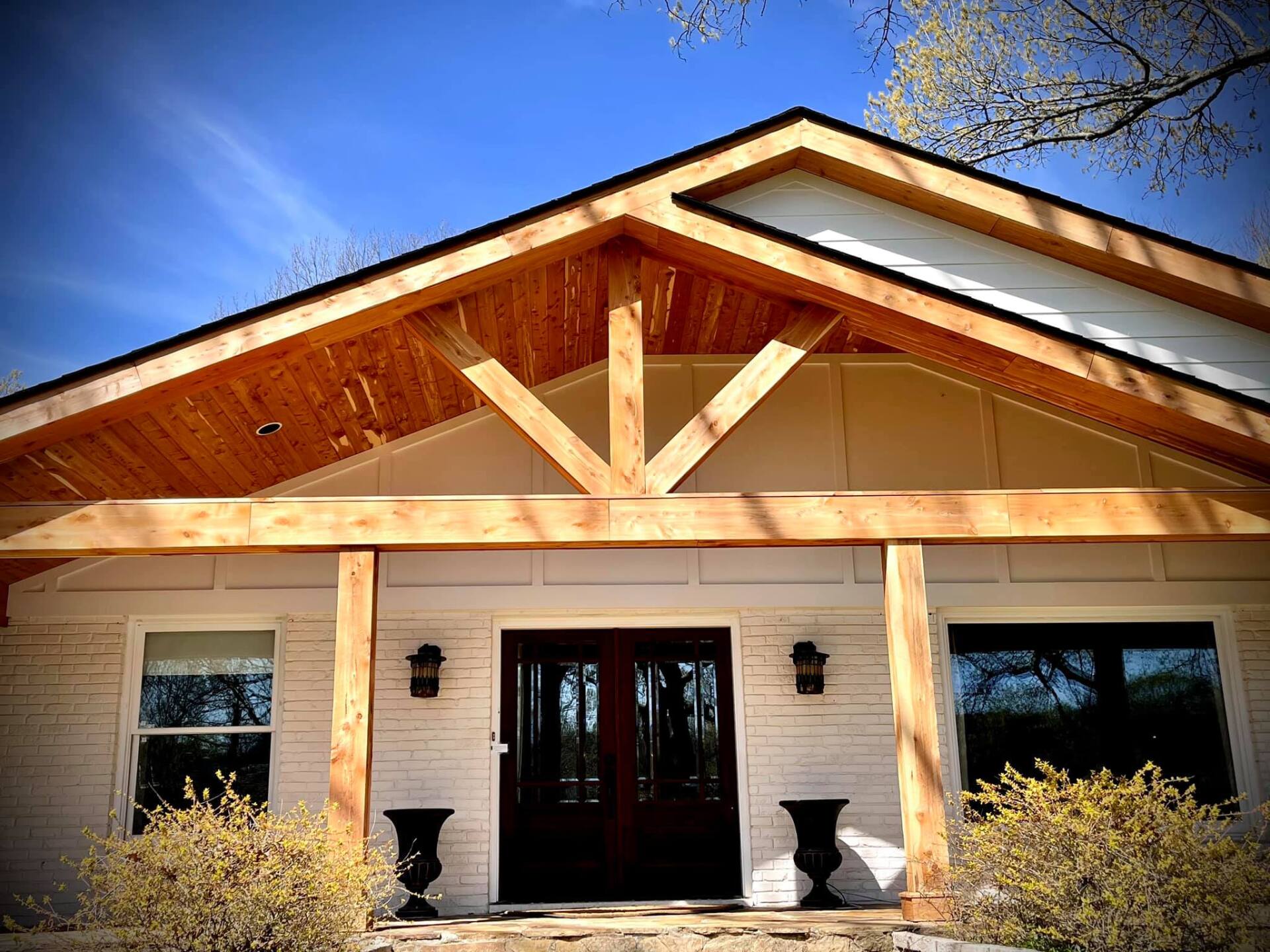 Front Porch — Hermitage, TN — Davet Roofing, Inc.