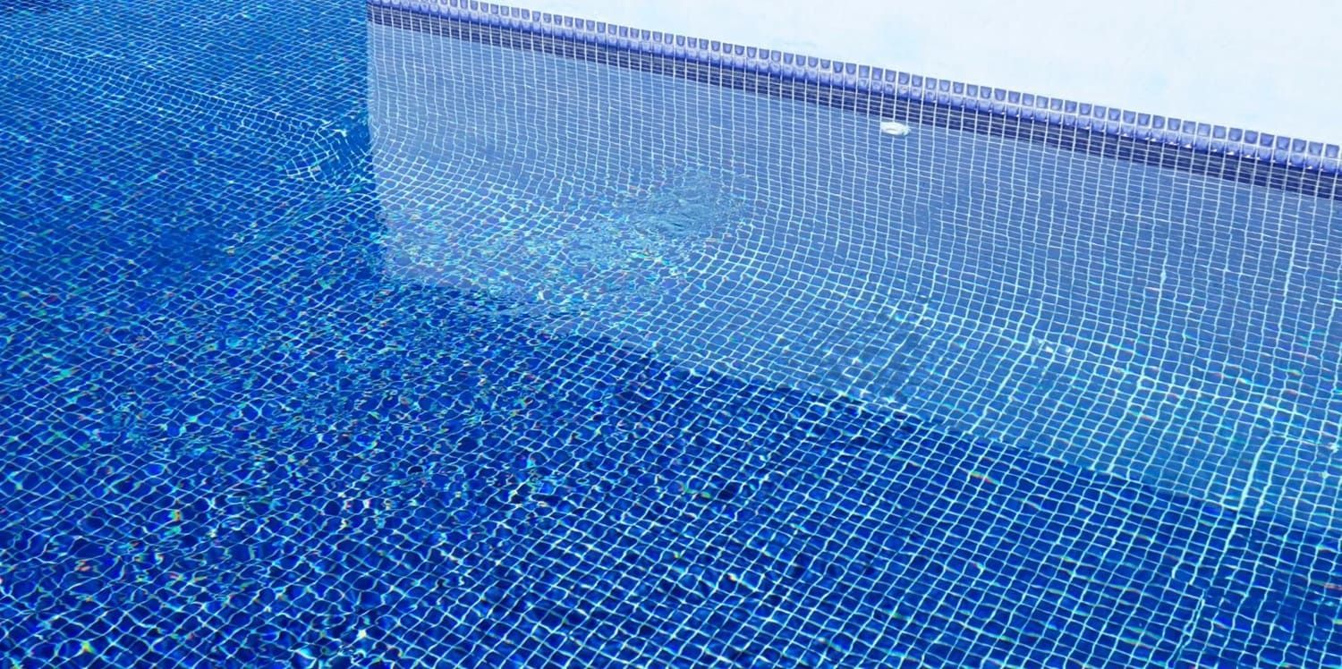 pool tile cleaner