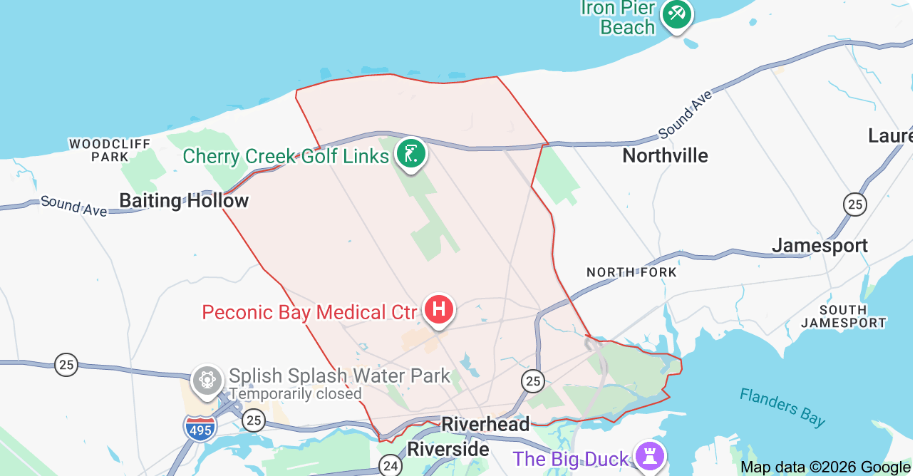 Map of Riverhead , New York, showing surrounding towns, harbor, parks, and landmarks.