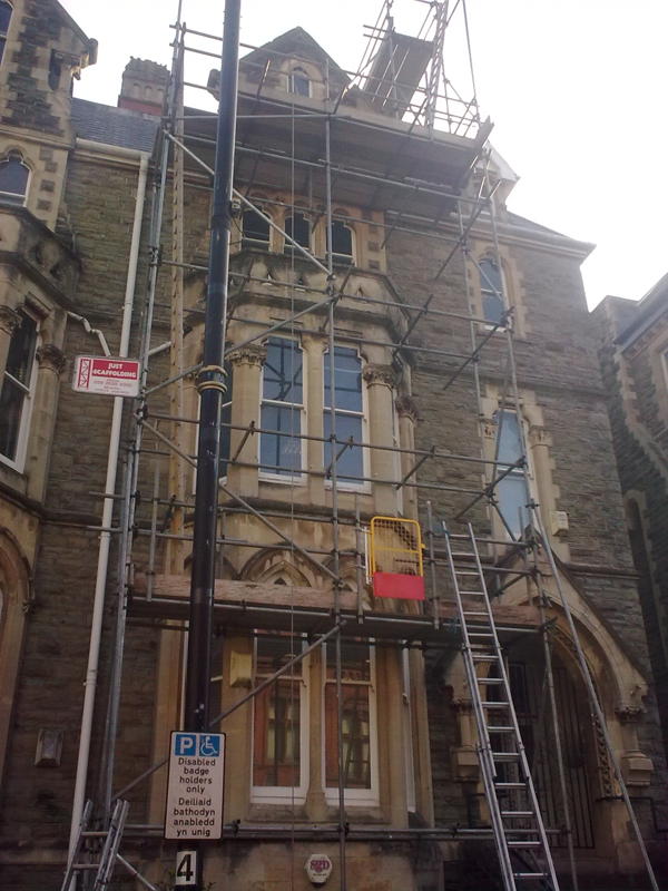 Commercial scaffolding