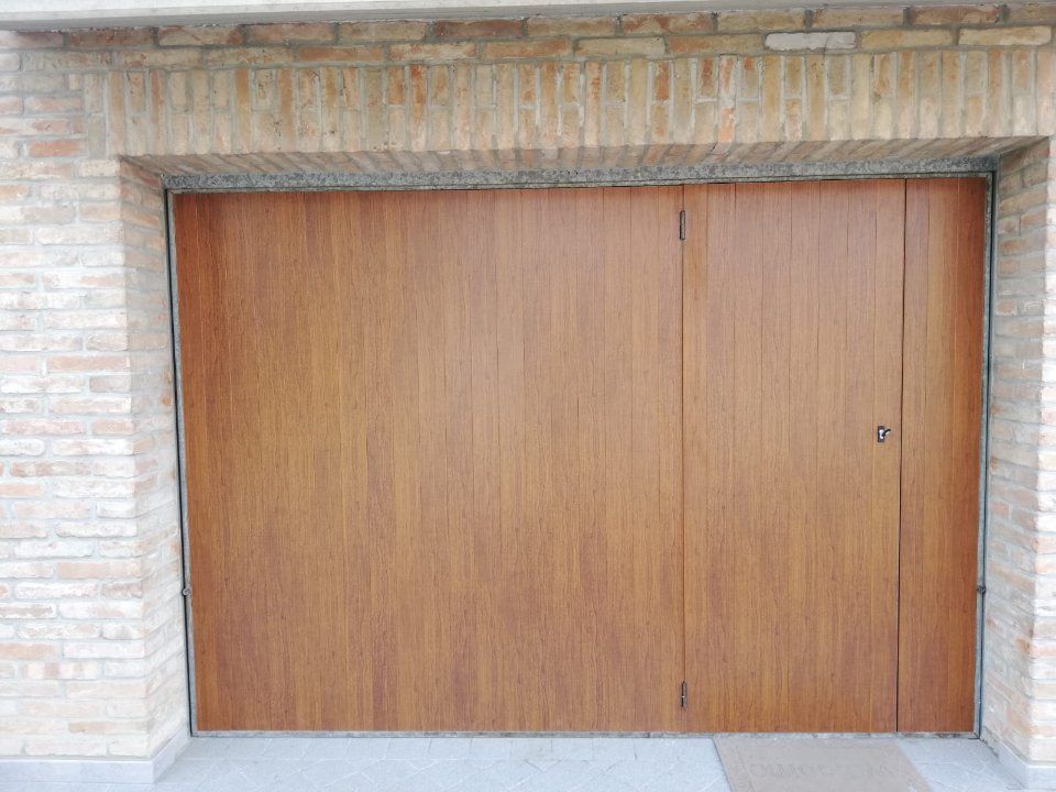 basculante in color legno