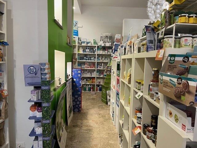 Il Giardino dell'Eden scaffali dei prodotti