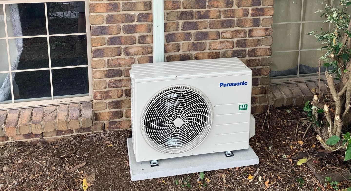 An Outdoor Air Conditioning Unit