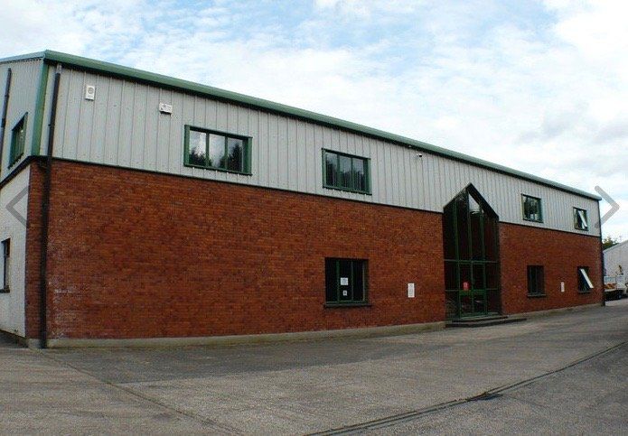 Castleblayney Co. Monaghan TO LET 193 sq/m Office Space Drumillard, Monaghan Road   Rent: €2,000.00