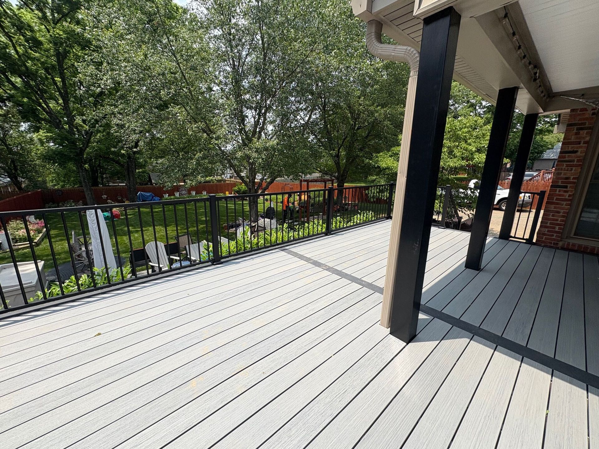 Case Study: Deckorators® Voyage Deck Remodel – Louisville, KY 40241