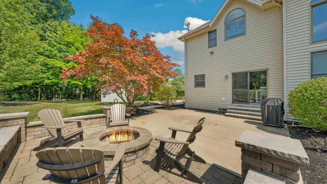Native trees for landscaping