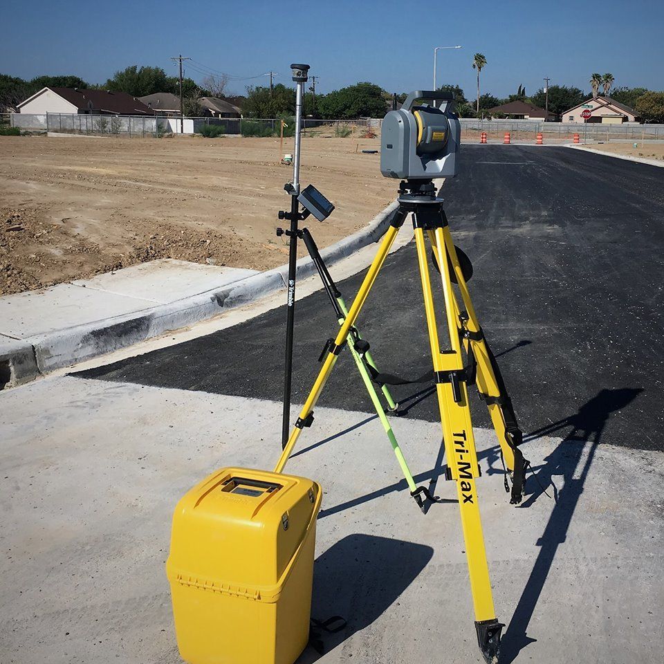Site Topographic Survey — Surveyor Equipment in Laredo, TX