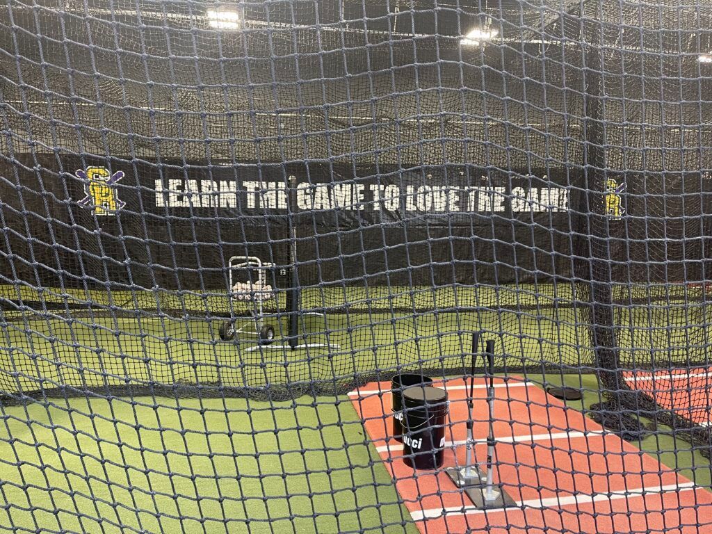 6 Rings Hitting and Pitching cage