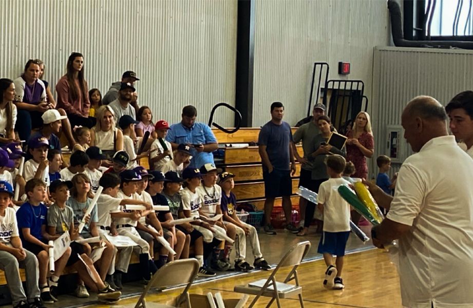 Image of kids at 6 Rings baseball camp