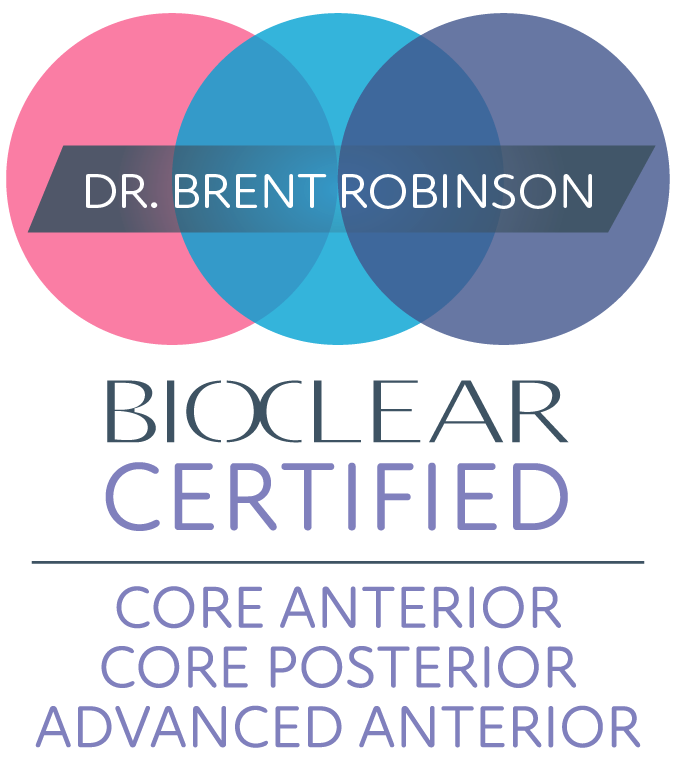 Bioclear clinic certified logo | Dentist near Lynnwood WA 98036 | Dental Implants