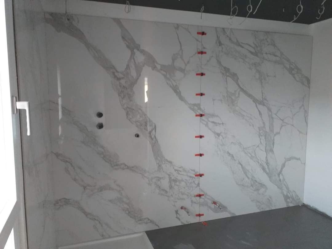 rivestimento effetto marmo