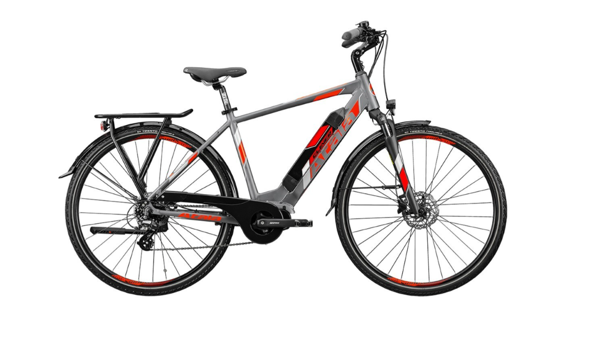 bici da trekking atala rossa e nera