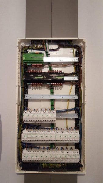 Domotica Loxone elektriciteitswerken
Hulshout