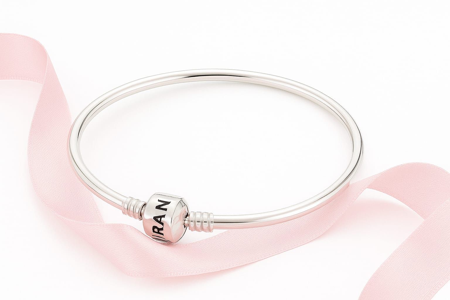 Pulsera rígida estilo Pandora
