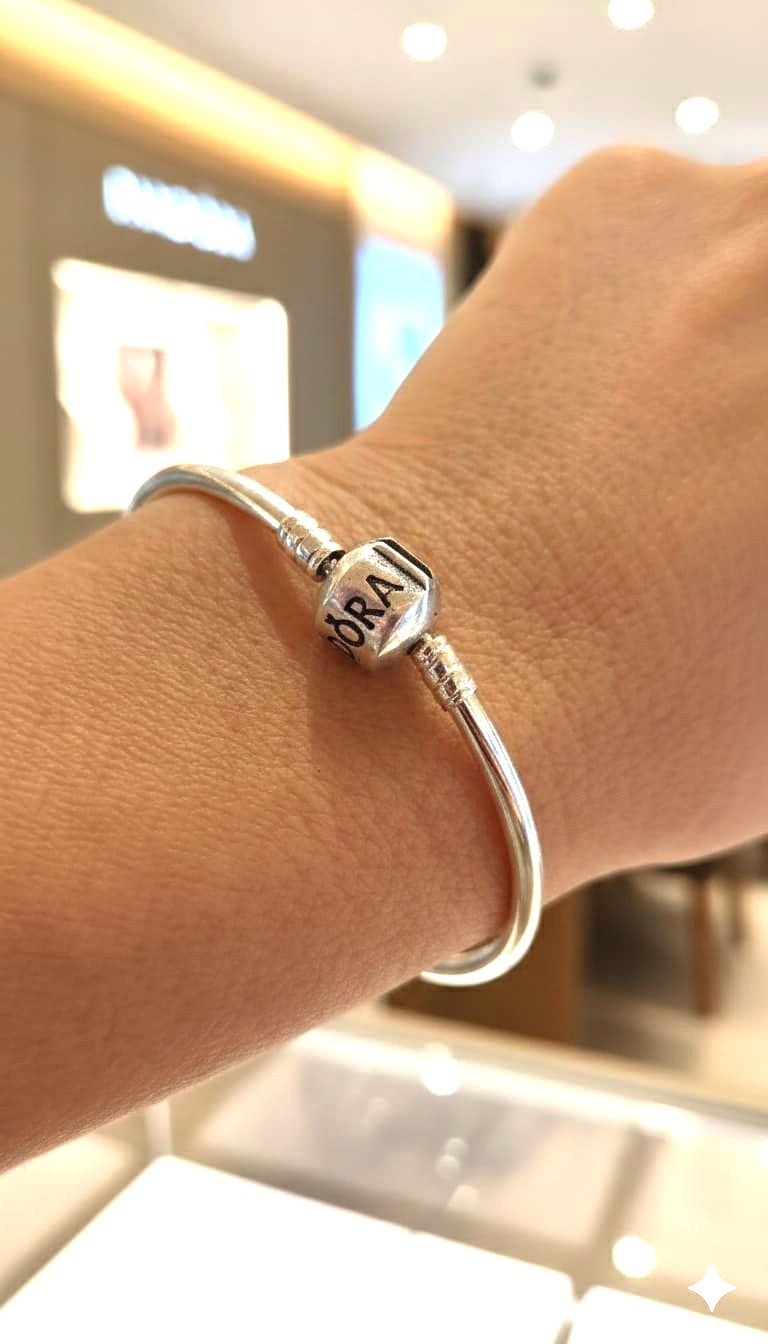 Pulsera rígida estilo Pandora