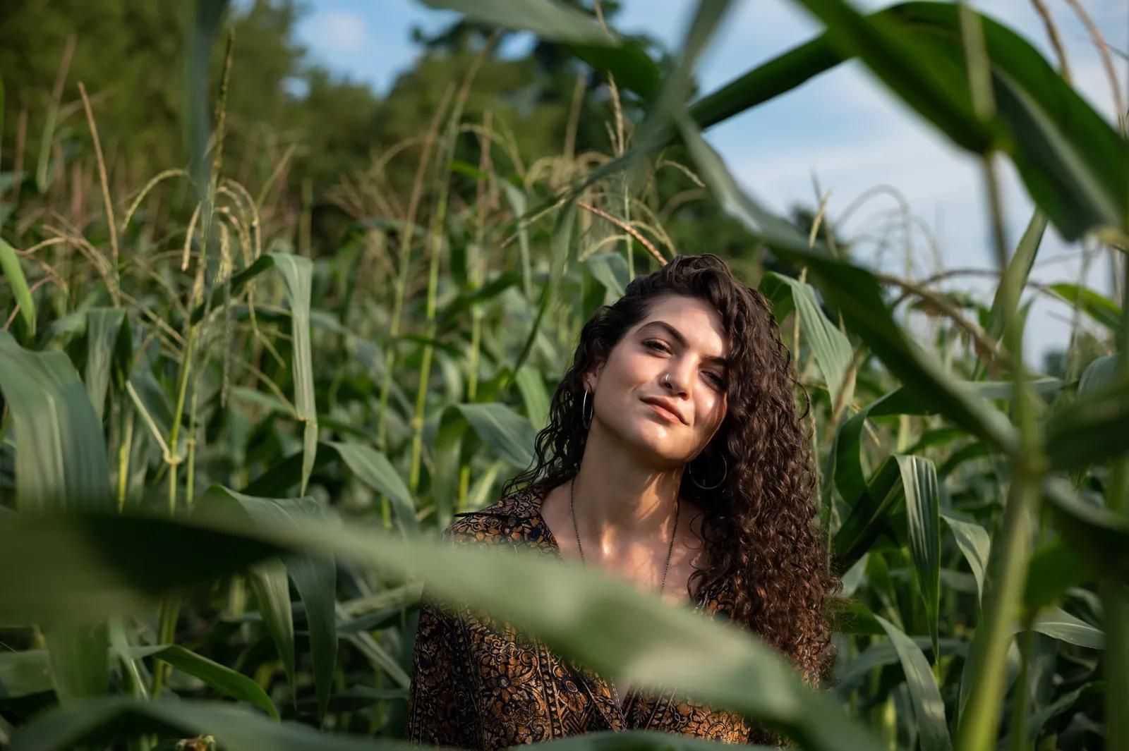 Chloe Louise Brisson is a New Hampshire born vocalist and composer who specializes in Jazz, Folk, Blues, and Americana styles.