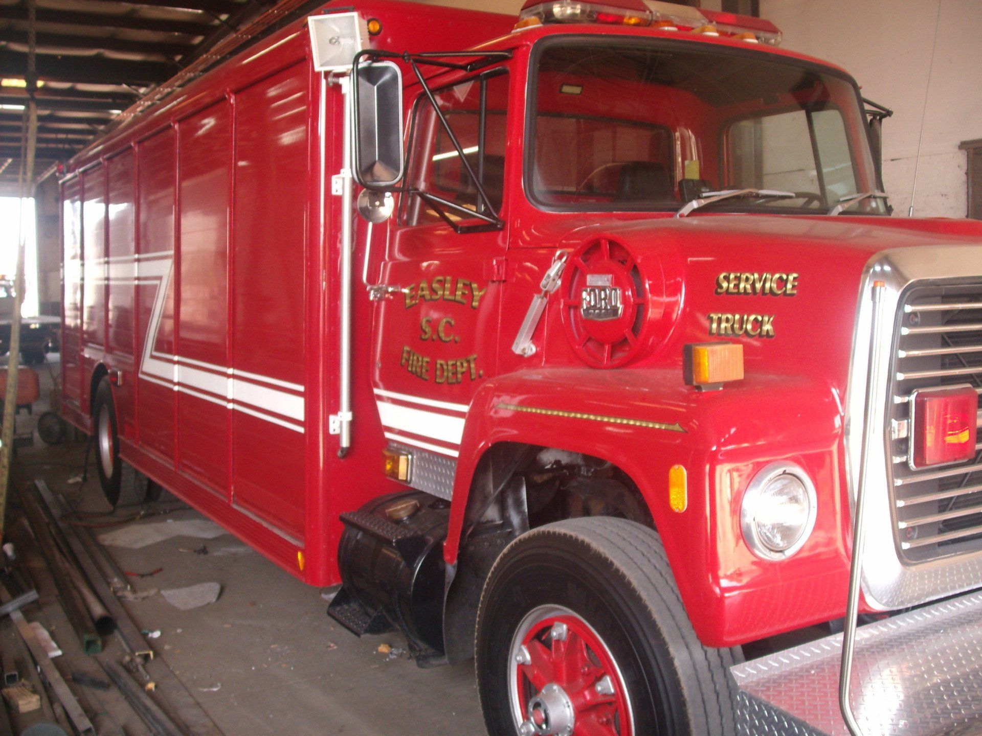 Trailer Installation Greenville, SC Long Trailer & Body Service