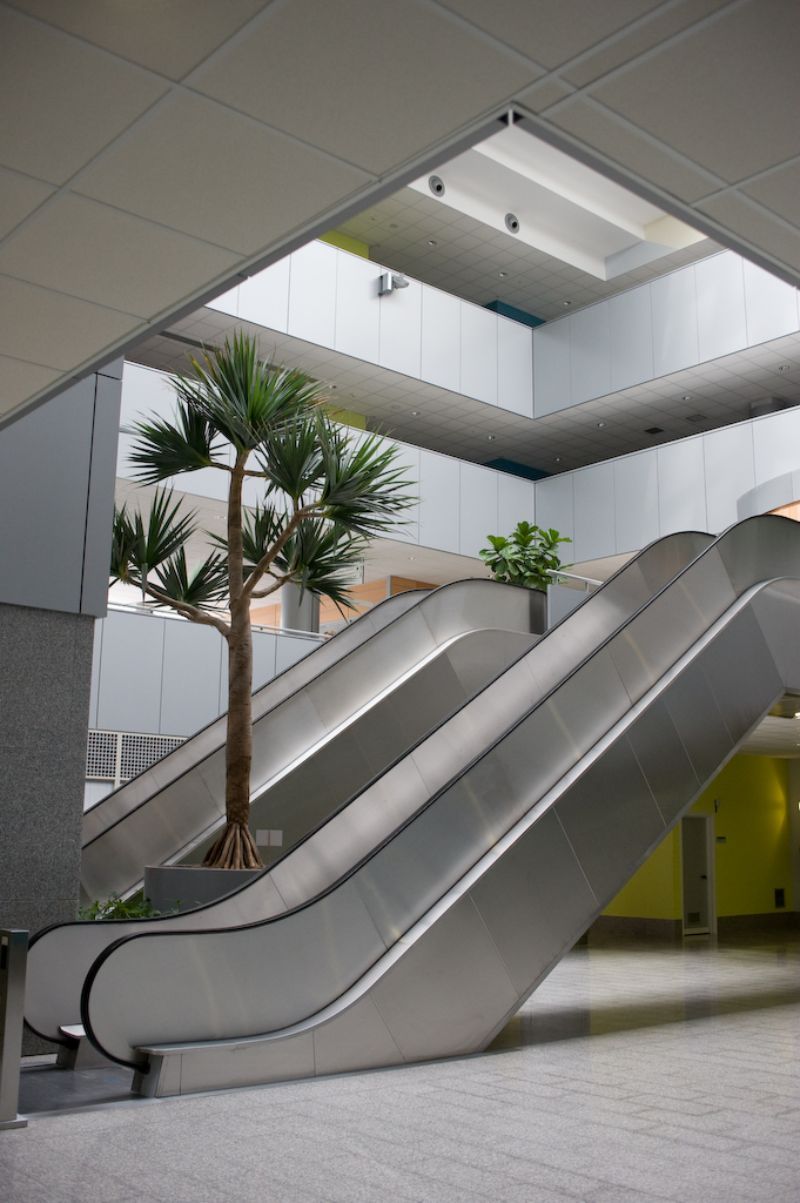 scala mobile in centro commerciale