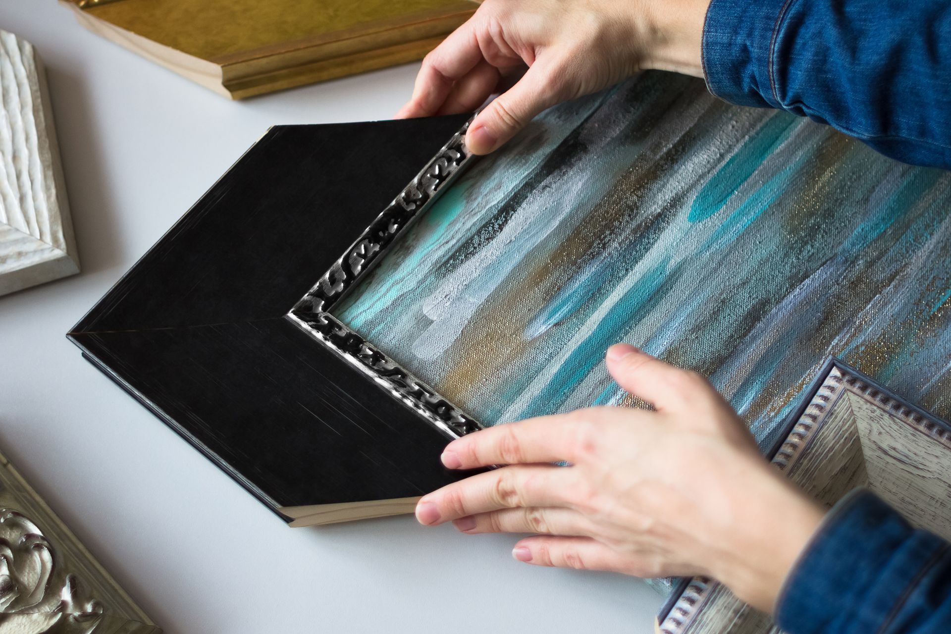 Choosing decorative frame for a painting. Choosing decorative frame for a painting.