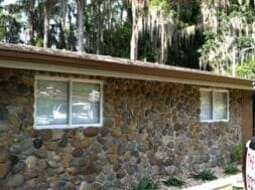 A home with seamless gutters in Land O Lakes, FL