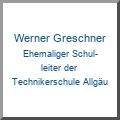 blauer Text auf weißem Hintergrund: Werner Greschner, ehem. Schulleiter der TSA