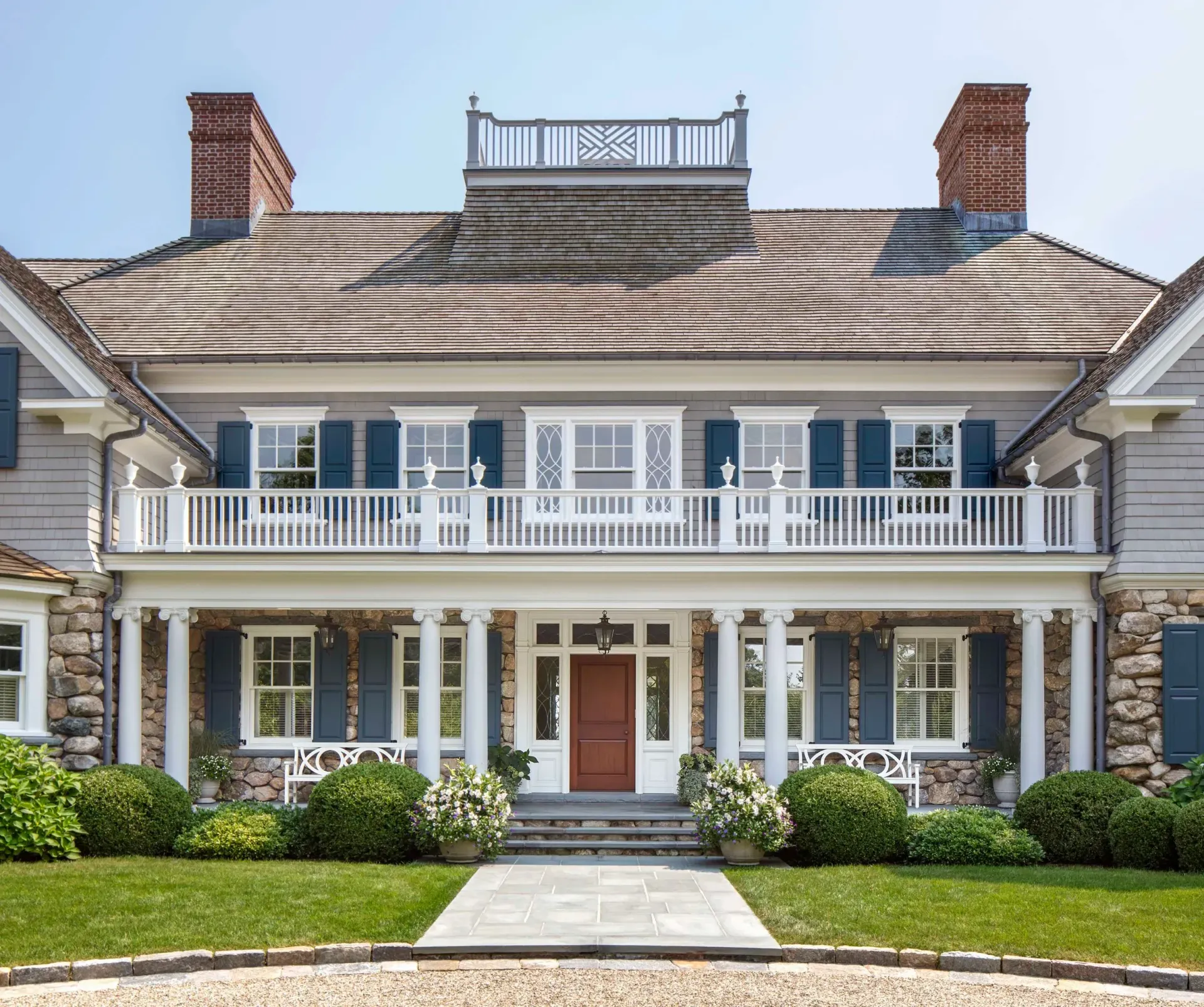 Architectural Charm in New England Houses Today