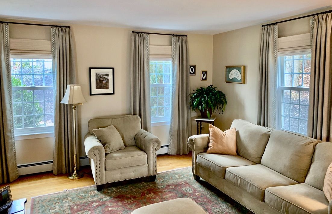 What’s the Difference Between Tailored and Relaxed Drapery Styles?