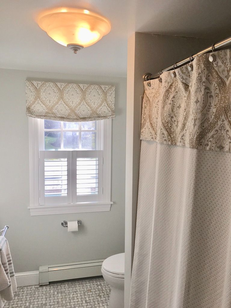 When Should You Use a Valance Today?