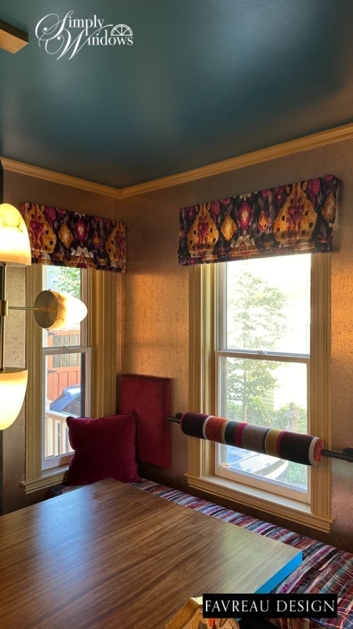 What Are Drapery Valances? A Quick Refresher