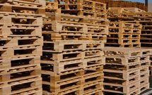 Used wood pallets