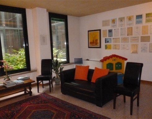 sala d'attesa studio oculistico