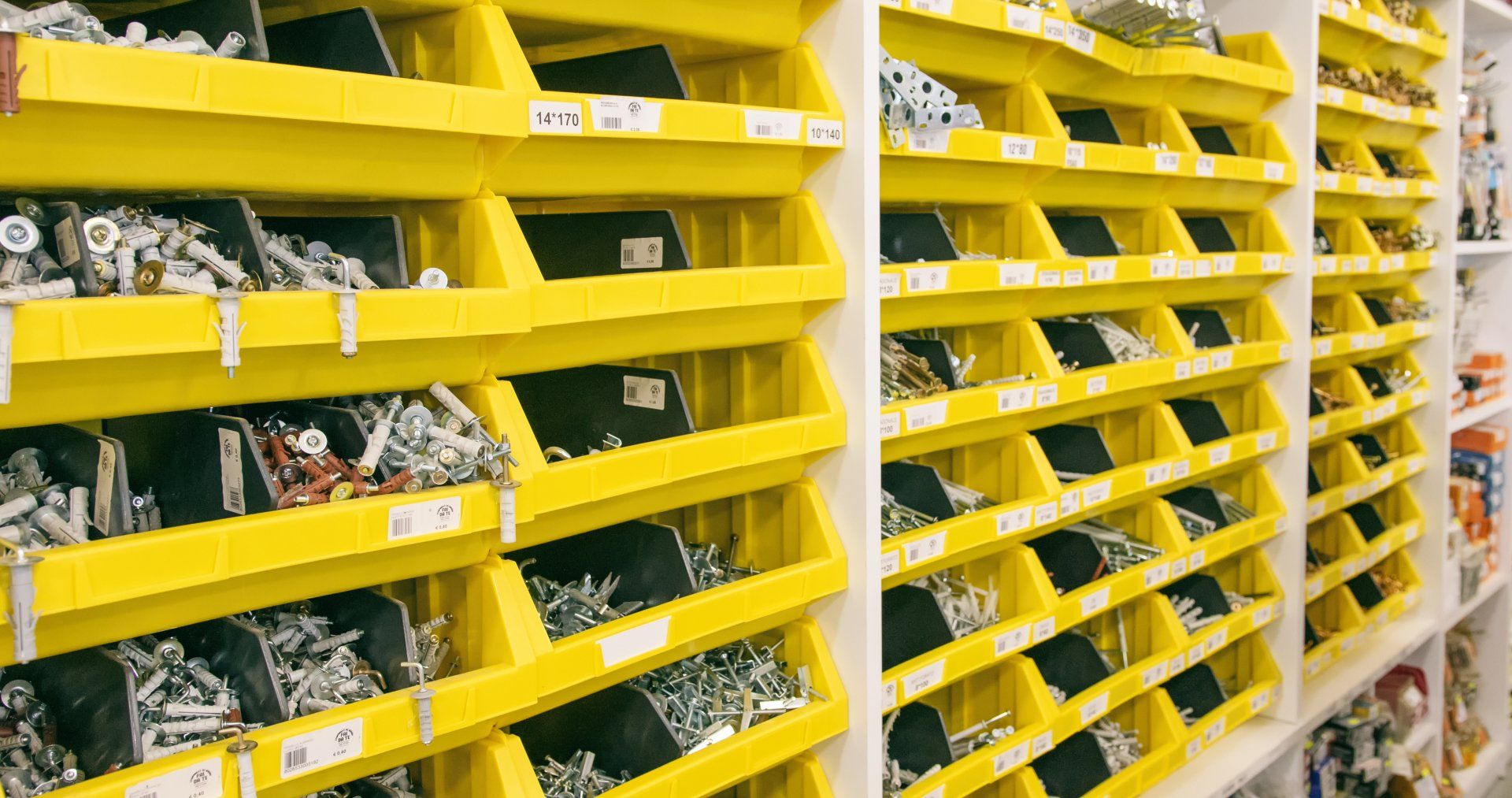 Attrezzi per ferramenta