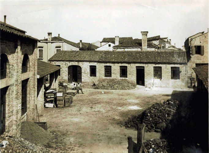 officina storia per la lavorazione del vetro