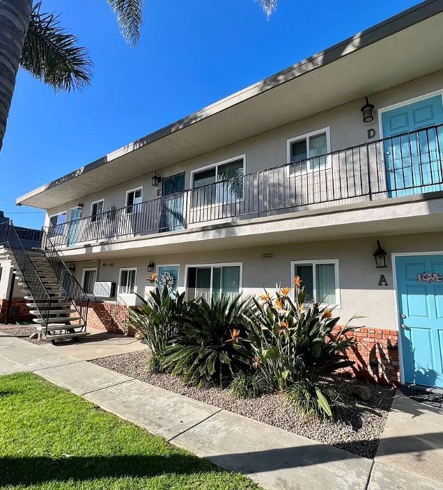 Ocean Breeze Exterior