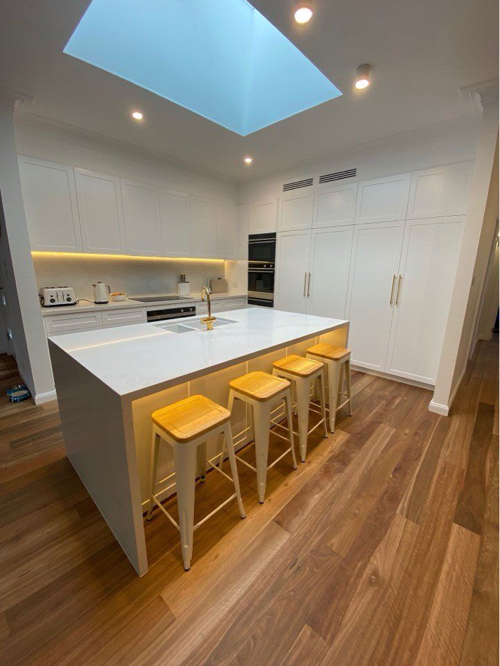 Como Renovation Builder