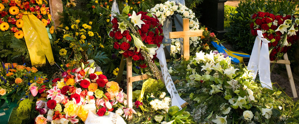 Funeral flowers and wreaths 