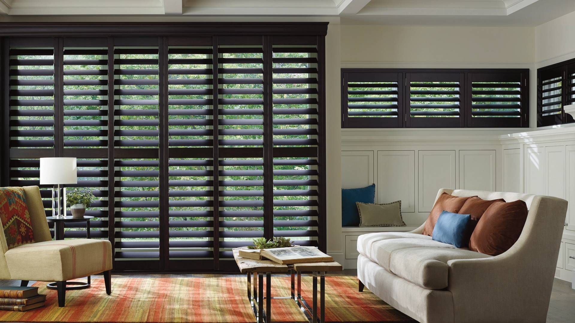 Hunter Douglas Heritance® Hardwood Shutters near Florence, Kentucky (KY) and West Chester, Ohio (OH)