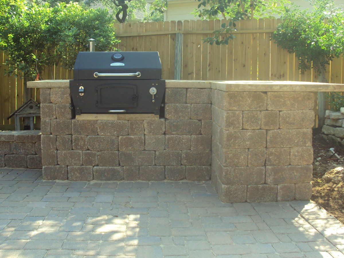 Outdoor Masonry Kitchen — Helotes, TX — Easter Concrete Contracting