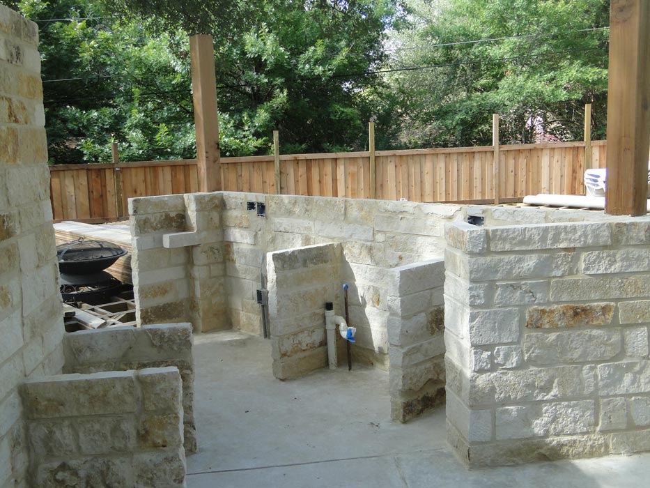 Brick Retaining Walls — Helotes, TX — Easter Concrete Contracting