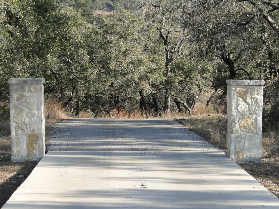 Rock Columns — Helotes, TX — Easter Concrete Contracting