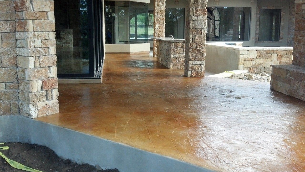 Brown Seamless Tiles — Helotes, TX — Easter Concrete Contracting